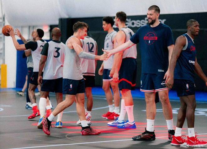 洛杉矶快船队新球馆