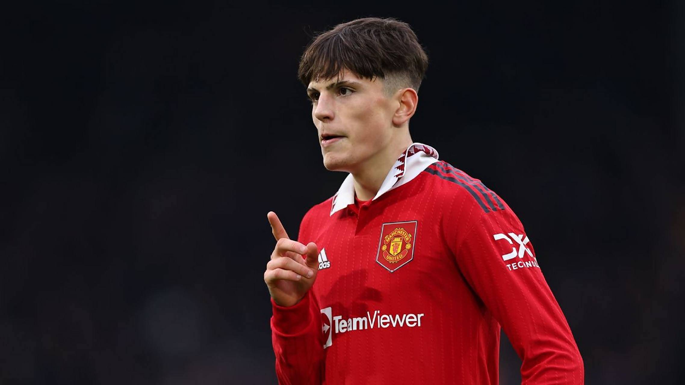 关于华盛顿奇才围绕全明星赛主帅复盘转会期上海海港队长鼓劲，连对手都承认：切尔西加时末段调整名单的信息